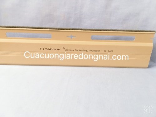 Cửa cuốn Đức Khe thoáng Titadoor PM 2059 SR